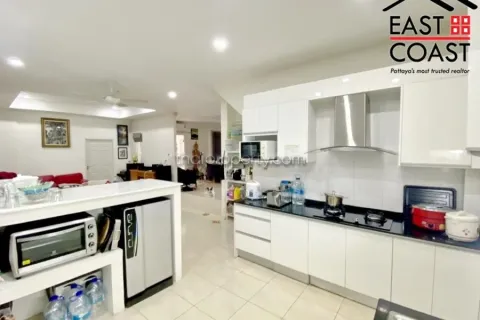 Haus in Pattaya, Thailand 6 Schlafzimmer № 213824 - Foto 11