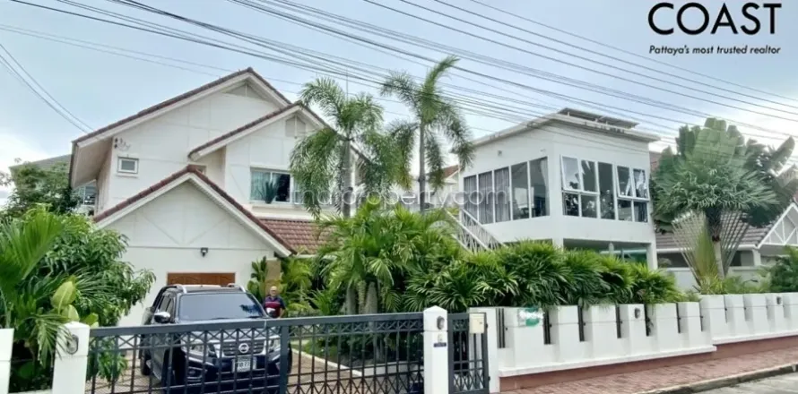 Haus in Pattaya, Thailand 6 Schlafzimmer № 213824