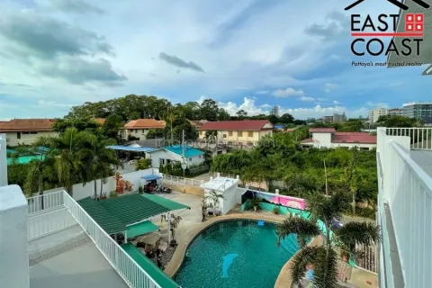 Casa de 8 dormitorios en Pattaya, Tailandia № 213825 - foto 16