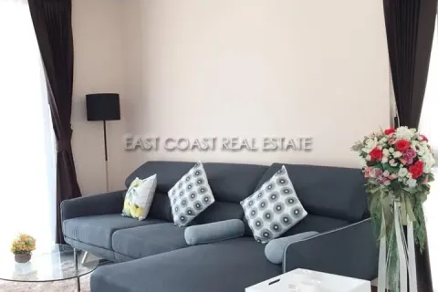 Casa de 3 dormitorios en Pattaya, Tailandia № 213827 - foto 9