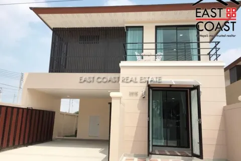 Casa de 3 dormitorios en Pattaya, Tailandia № 213827