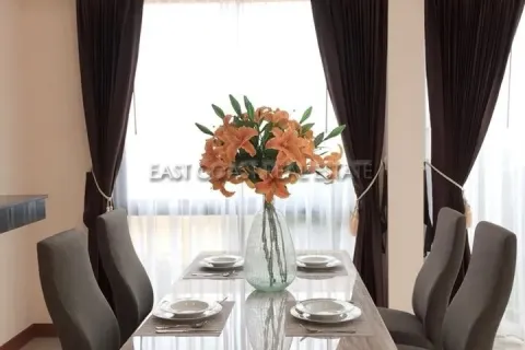 Casa de 3 dormitorios en Pattaya, Tailandia № 213827 - foto 11
