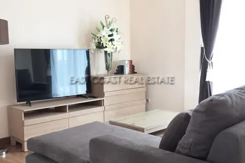 Casa de 3 dormitorios en Pattaya, Tailandia № 213827 - foto 15