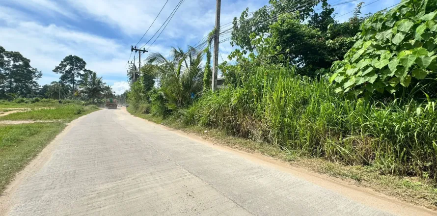 Land in Ko Samui, Thailand 853 sq.m. № 151840