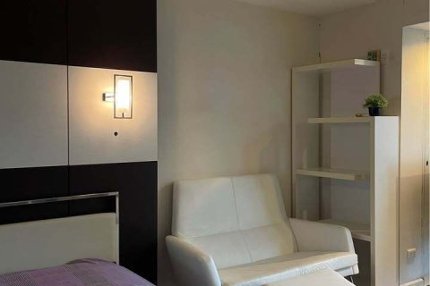 Studio in the Condo in Watthana, Bangkok, Thailand  № 149411 - photo 6