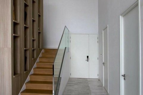 Duplex à Bang Rak, Bangkok, Thaïlande 4 chambres № 149415 - photo 11