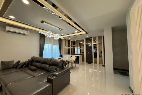 บ้านในกรุงเทพฯ, ประเทศไทย 4 ห้องนอน № 189364