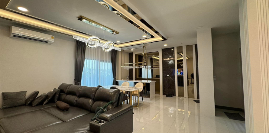 บ้านในกรุงเทพฯ, ประเทศไทย 4 ห้องนอน № 189363
