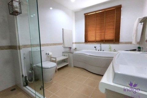 House in Chiang Mai, Thailand 3 bedrooms № 162544 - photo 9