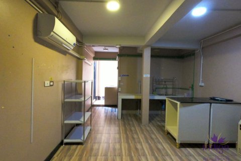 Коммерческая недвижимость в Чиангмае, Таиланд  № 162542 - фото 17