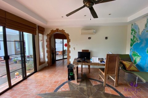 Земельный участок в Чиангмае, Таиланд  № 162540 - фото 12