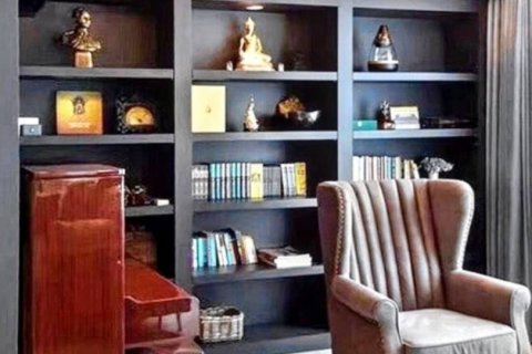 Condo in Bangkok, Thailand, 3 bedrooms  № 114823 - photo 8