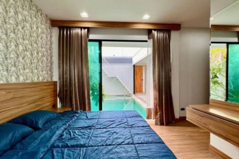 Villa in Bang Lamung, Thailand 3 bedrooms № 114820 - photo 9