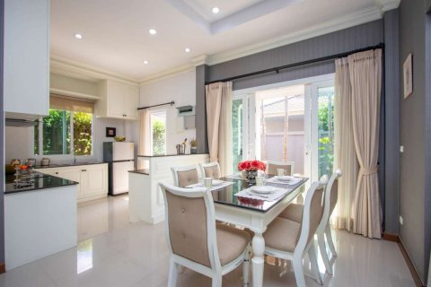 House in Chiang Mai, Thailand 2 bedrooms № 121714 - photo 3