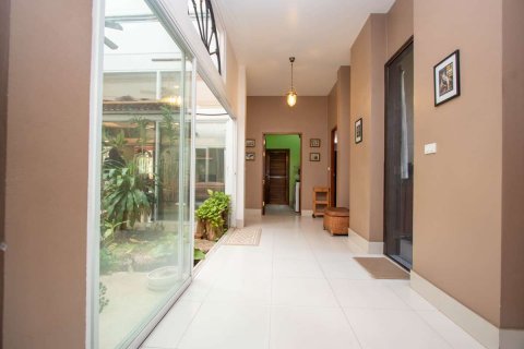 House in Chiang Mai, Thailand 4 bedrooms № 121711 - photo 24