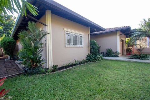 House in Chiang Mai, Thailand 4 bedrooms № 121711 - photo 13