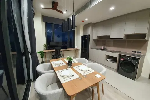 Condo in Watthana, Bangkok, Thailand, 2 bedrooms  № 157247 - photo 2
