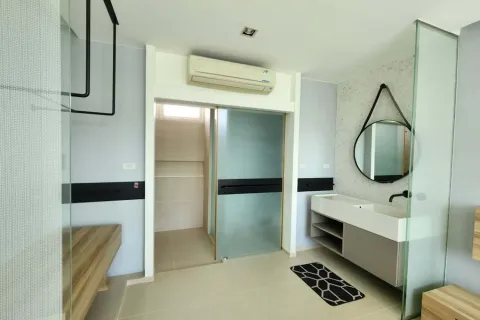 Condo in Hua Hin, Thailand, 2 bedrooms  № 157246 - photo 13