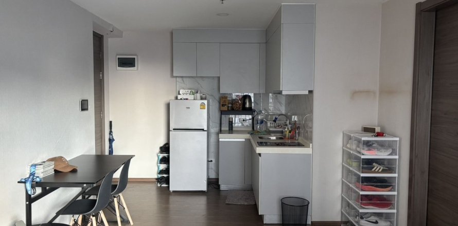 Студия в кондо в Хуай Кванге, Бангкок, Таиланд № 156216