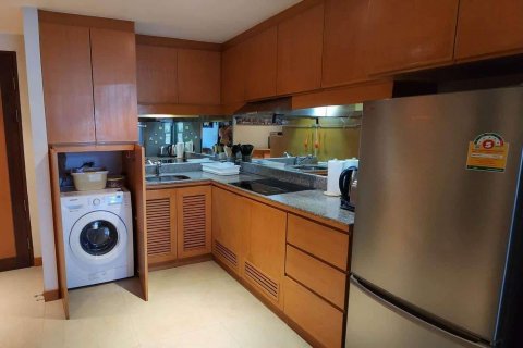Condo in Chiang Mai, Thailand, 2 bedrooms  № 121774 - photo 3