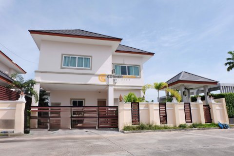 Studio in Bang Lamung, Thailand № 152530 - photo 1