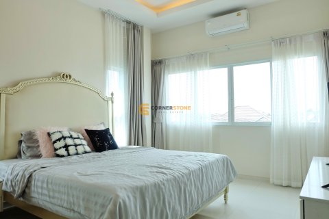 Studio in Bang Lamung, Thailand № 152530 - photo 16