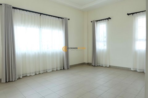 Studio in Bang Lamung, Thailand № 152530 - photo 11