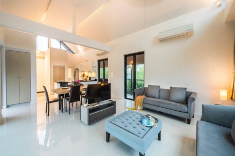 Villa in Bang Tao, Thailand 3 bedrooms № 114003 - photo 4