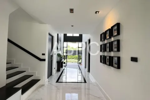 บ้านในพัทยา, ประเทศไทย 5 ห้องนอน № 210307 - รูปถ่าย 16