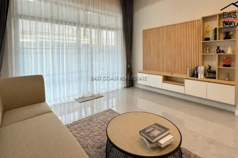 Casa de 3 dormitorios en Pattaya, Tailandia № 212389 - foto 12