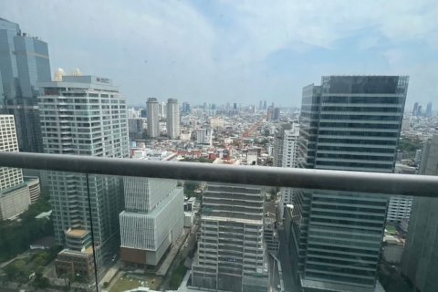 Кондоминиум с 3 спальнями в Банг Раке, Бангкок, Таиланд № 137946 - фото 7