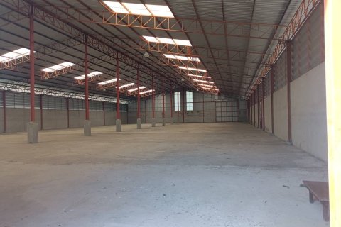 Land in Klaeng, Thailand 8000 sq.m. № 148949 - photo 4