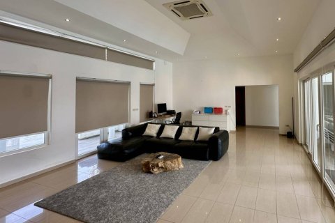 Вилла в Паттайе, Таиланд с 4 спальнями  № 159942 - фото 2