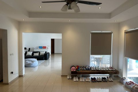 Вилла в Паттайе, Таиланд с 4 спальнями  № 159942 - фото 5