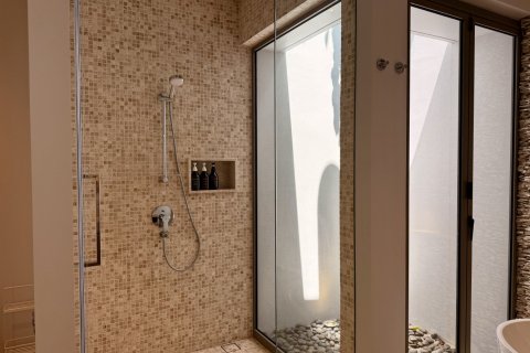 House in Bang Tao, Thailand 4 bedrooms № 144566 - photo 21