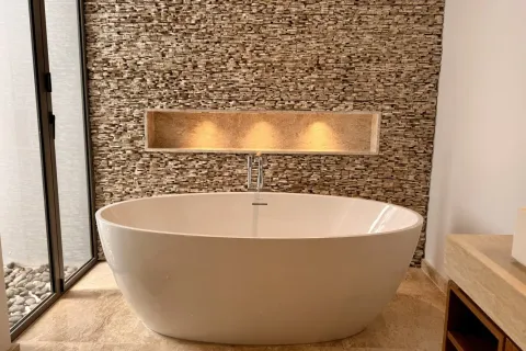 House in Bang Tao, Thailand 4 bedrooms № 144566 - photo 19