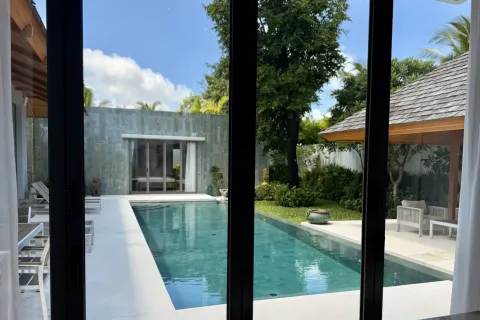 House in Bang Tao, Thailand 4 bedrooms № 144566 - photo 25