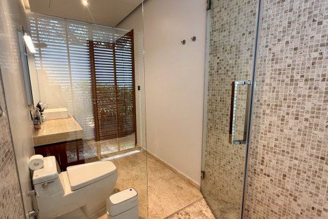 House in Bang Tao, Thailand 4 bedrooms № 144566 - photo 14