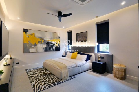 House in Pattaya, Thailand 4 bedrooms № 198222 - photo 15