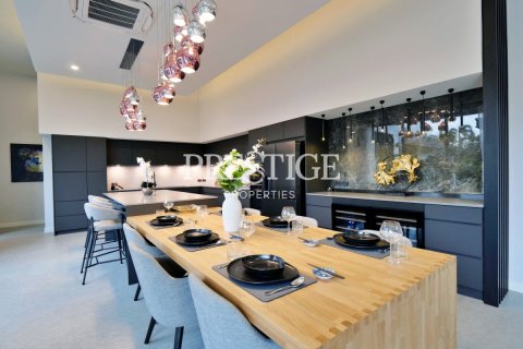 House in Pattaya, Thailand 4 bedrooms № 198222 - photo 5