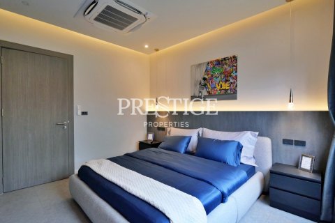 House in Pattaya, Thailand 4 bedrooms № 198222 - photo 21