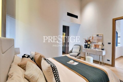 House in Pattaya, Thailand 4 bedrooms № 198225 - photo 17