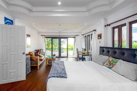 Villa in Pattaya, Thailand 4 bedrooms № 164839 - photo 24