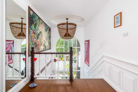 Villa in Pattaya, Thailand 4 bedrooms № 164839 - photo 19