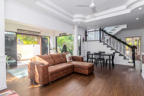 Villa in Pattaya, Thailand 4 bedrooms № 164839 - photo 7