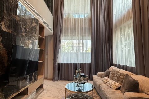 House in Pattaya, Thailand 4 bedrooms № 164840 - photo 11