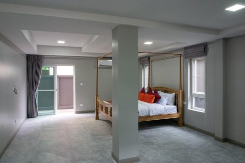 Villa in Pattaya, Thailand 4 bedrooms № 164838 - photo 23