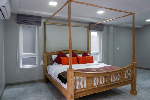 Villa in Pattaya, Thailand 4 bedrooms № 164838 - photo 21