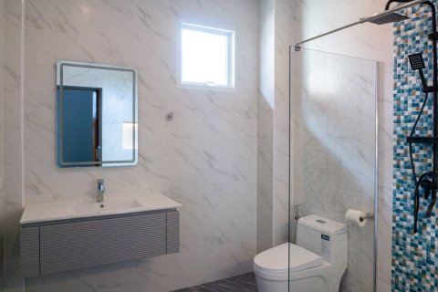 Villa à Pattaya, Thaïlande 4 chambres № 164838 - photo 17