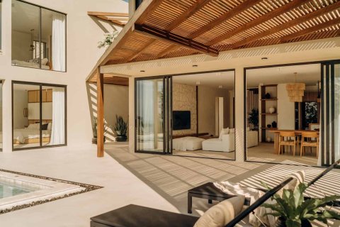 Villa in Ko Samui, Thailand 3 bedrooms № 165306 - photo 6